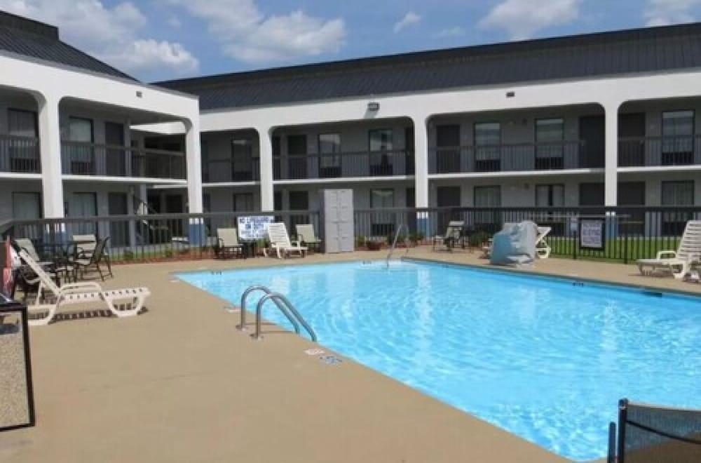 Baymont Inn & Suites By Wyndham Firenze Esterno foto